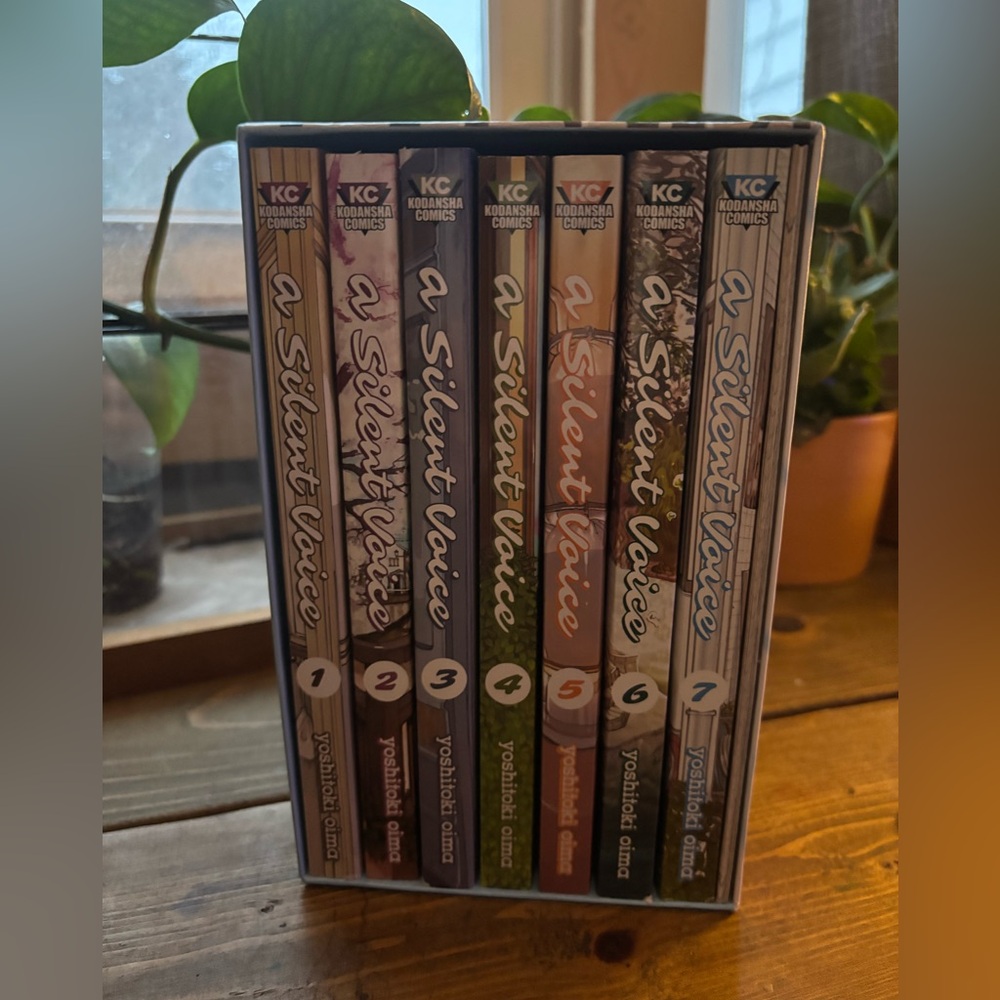 A Silent Voice Manga Box Set. Complete set! Absolute Perfect condition!